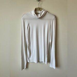 Theory White Long Sleeve Turtleneck Top Size Large